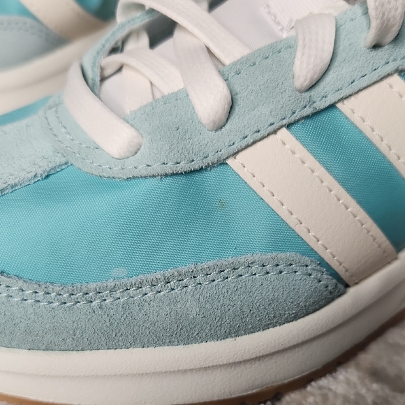 Adidas Run 70s 2.0 Aqua / White Retro Sneakers JQ7924 Size 7.5 Women's Cloudfoam - Picture 2 of 10
